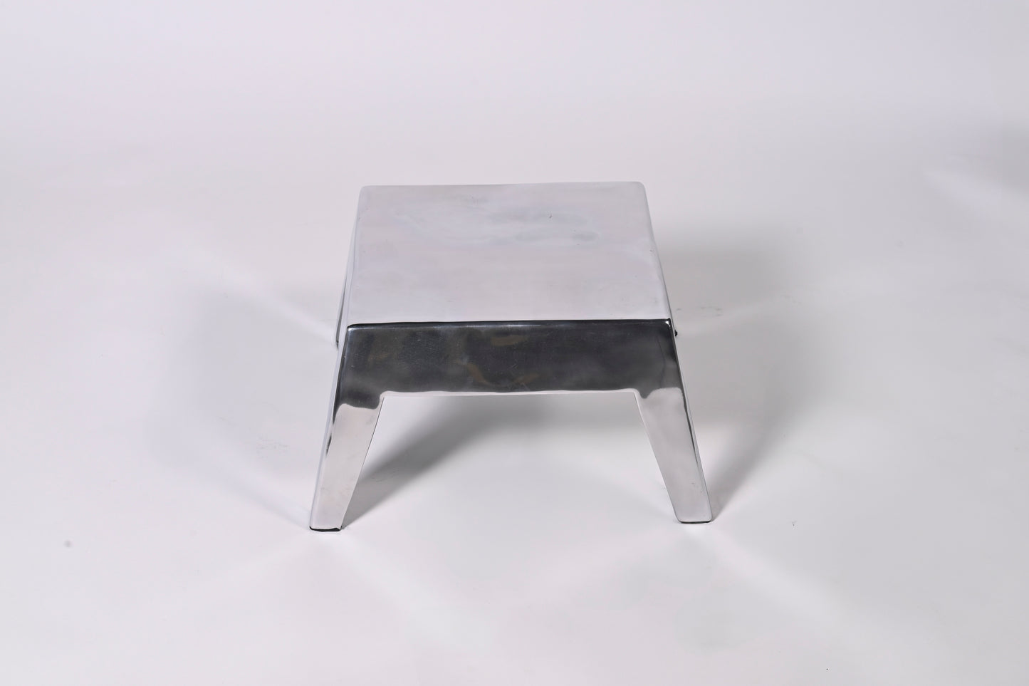 METAL STOOL